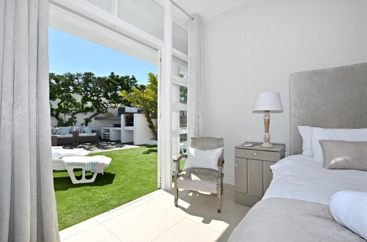 White Waves Beach House Bloubergstrand Exterior foto